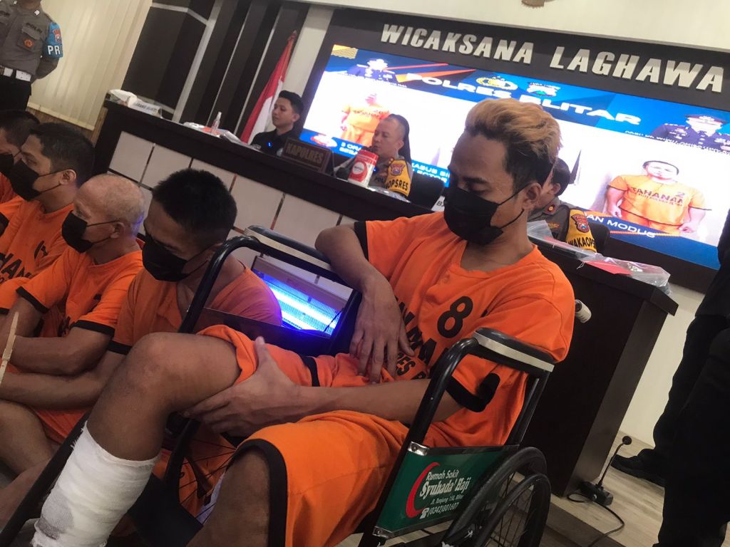 Curi Puluhan Hewan Ternak, Bapak dan Anak di Blitar Diringkus&nbsp;Polisi