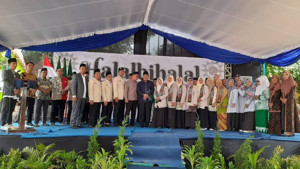 PD Muhammadiyah Kediri Gelar Halalbihalal serta Pengukuhan Ketua Pemuda dan Nasyiatul Aisyiyah