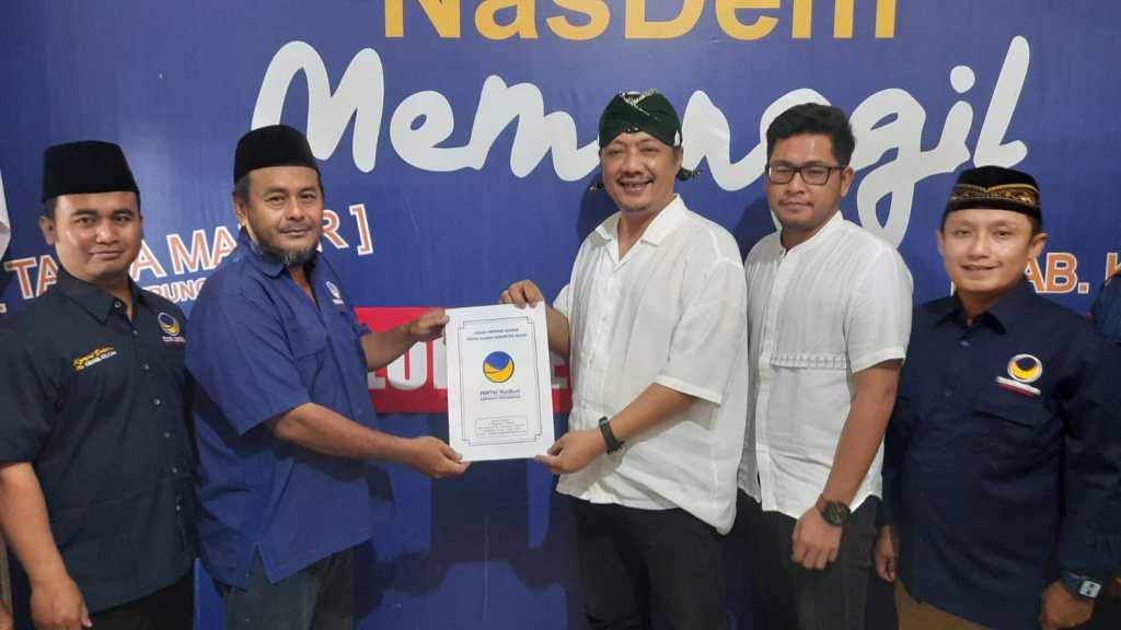Bos Rokok Kediri Daftar Bacabup ke Partai NasDem