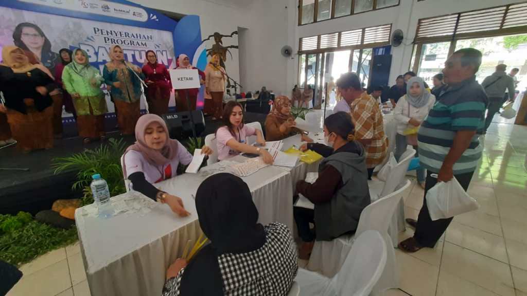 Pemkot Kediri Salurkan Bantuan Modal Usaha DBHCHT ke Ribuan&nbsp;UMKM