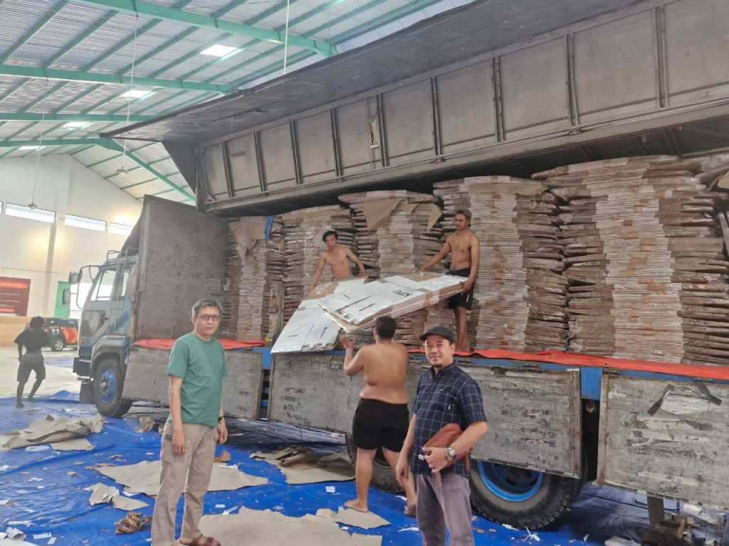 KPU Kabupaten Kediri Terima Ribuan Kotak Suara Pilkada&nbsp;2024